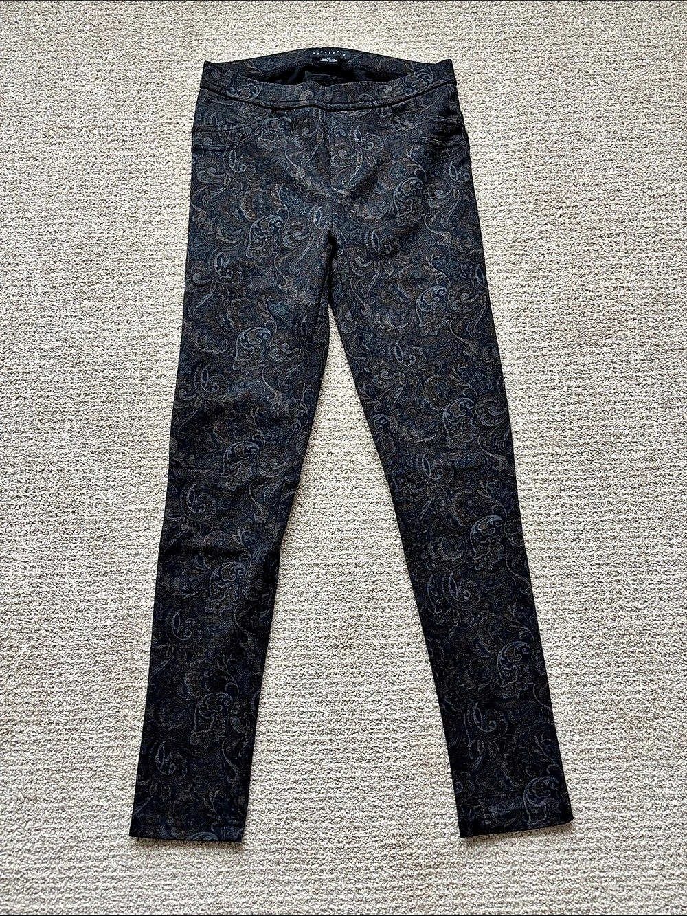Sanctuary Paisley Print Leggings in Black & Blue Size XS Like New